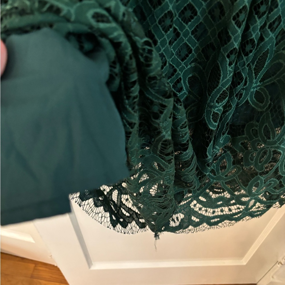 ✨ Emerald Green Lace Midi Dress – Size XL - Picture 16 of 16